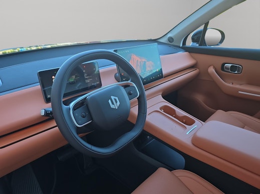 LEAPMOTOR C10 Design 3