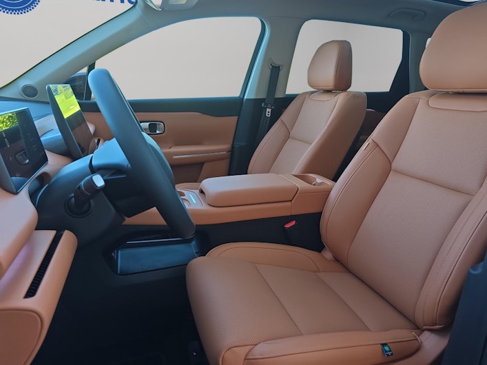 Vehicle image LEAPMOTOR C10