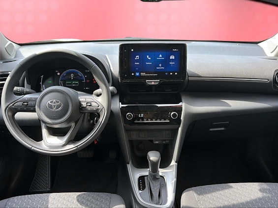 Vehicle image 12