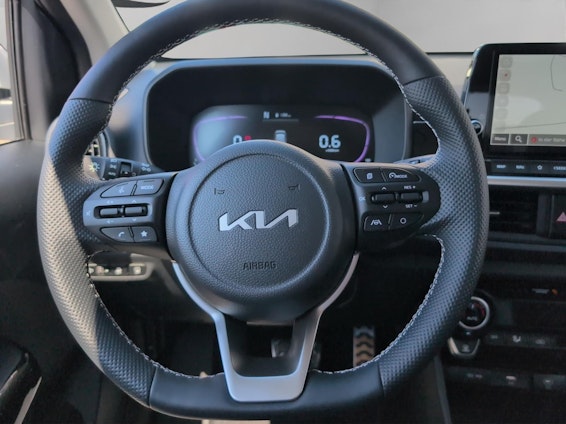 Vehicle image 11 Vehicle image 11