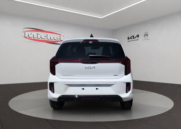 Vehicle image 4 Vehicle image 4