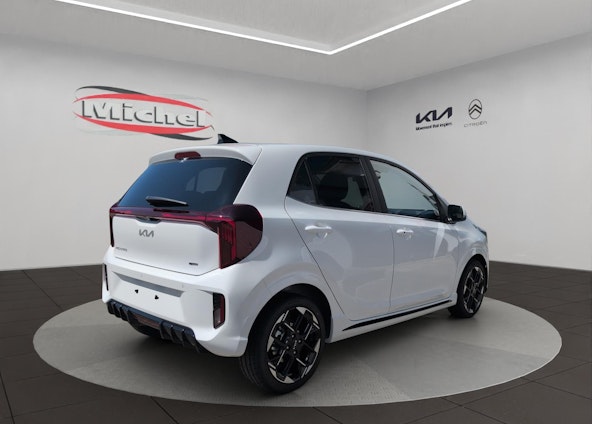 Vehicle image 5 Vehicle image 5