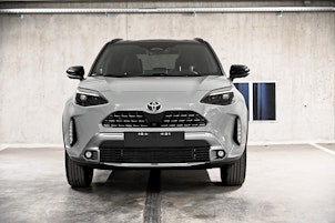Fahrzeugbild TOYOTA Yaris Cross 1.5 VVT-i HSD Premium AWD-i