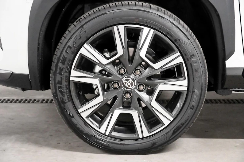 Fahrzeugbild TOYOTA YARIS CROSS