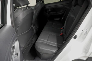 Fahrzeugbild TOYOTA Yaris Cross 1.5 VVT-i HSD Premium AWD-i