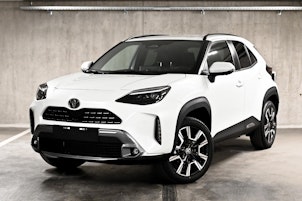Vehicle image TOYOTA Yaris Cross 1.5 VVT-i HSD Premium AWD-i