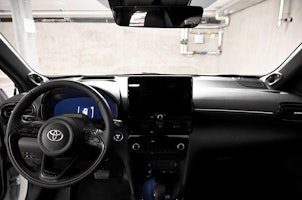 Vehicle image TOYOTA Yaris Cross 1.5 VVT-i HSD Premium AWD-i