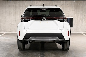 Vehicle image TOYOTA Yaris Cross 1.5 VVT-i HSD Premium AWD-i