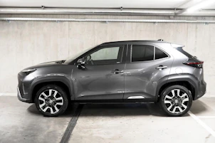 Fahrzeugbild TOYOTA Yaris Cross 1.5 VVT-i HSD Premium AWD-i
