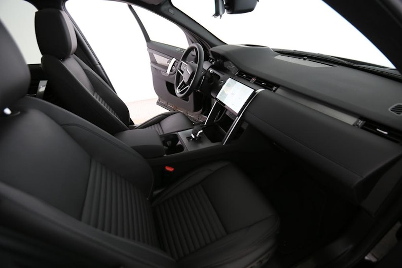 Vehicle image LAND ROVER DISCOVERY SPORT