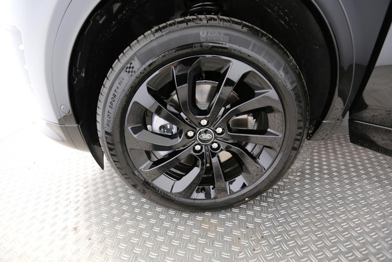 Vehicle image LAND ROVER DISCOVERY SPORT