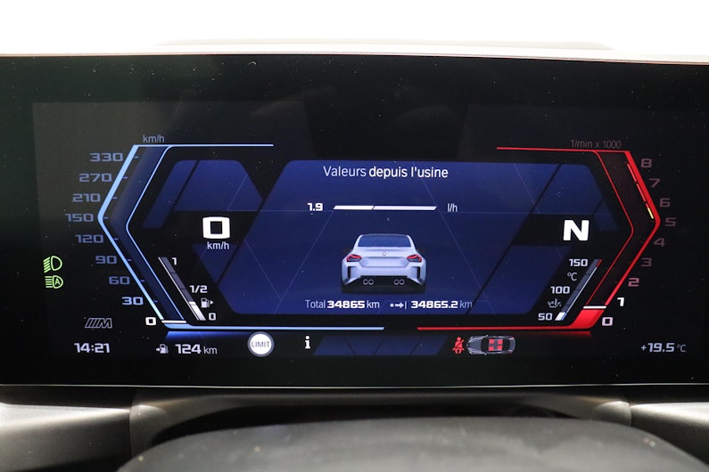 Vehicle image BMW M2