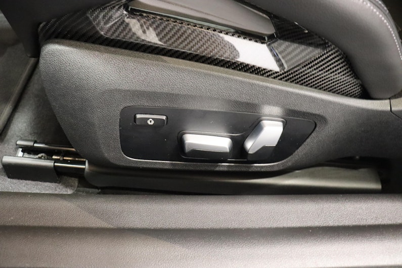 Vehicle image BMW M2