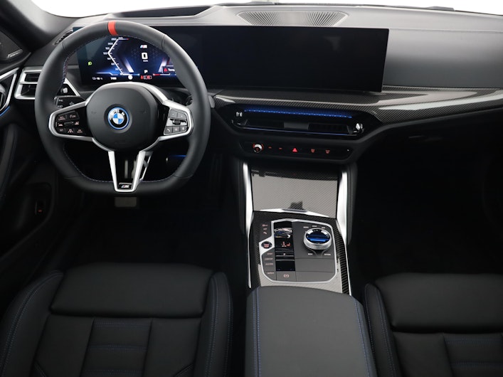 Vehicle image BMW i4