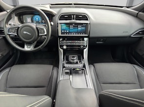 Vehicle image JAGUAR XE 2.0 T 300 R-Sport AWD