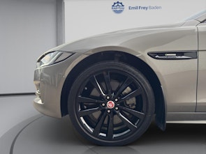 Vehicle image JAGUAR XE 2.0 T 300 R-Sport AWD