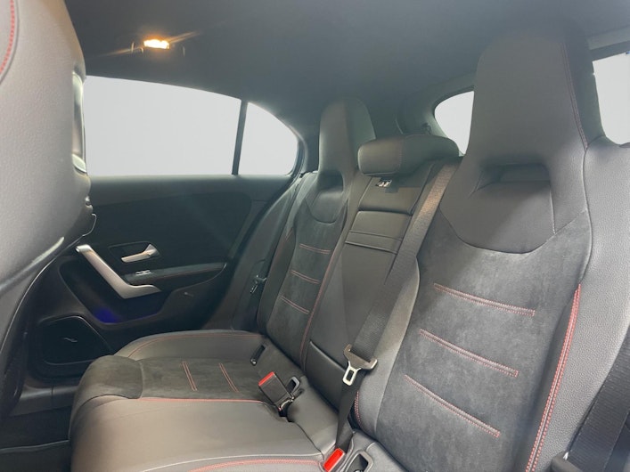 Vehicle image MERCEDES-BENZ A 250