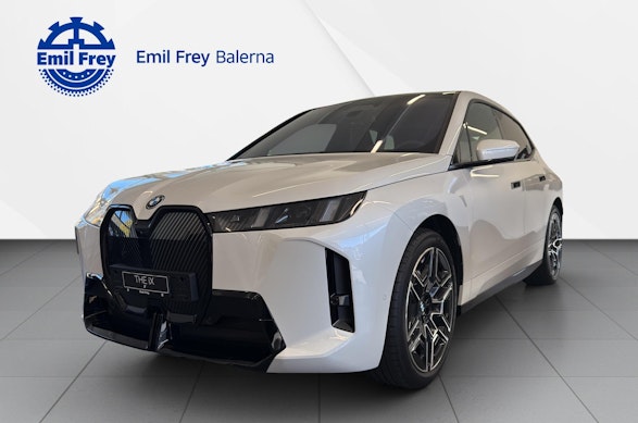 BMW iX xDrive45 0 BMW iX xDrive45 0