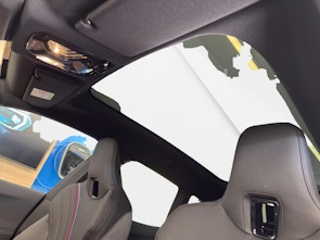 Vehicle image BMW iX xDrive45