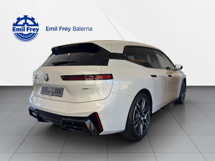 Vehicle image BMW iX