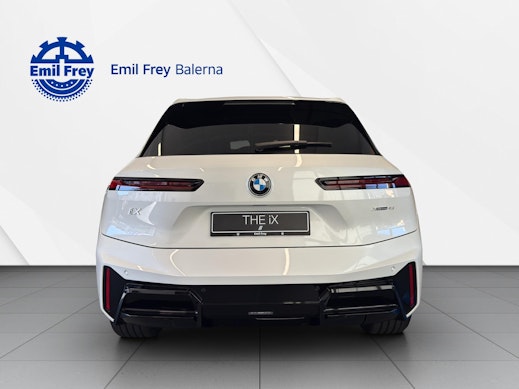 BMW iX xDrive45 2
