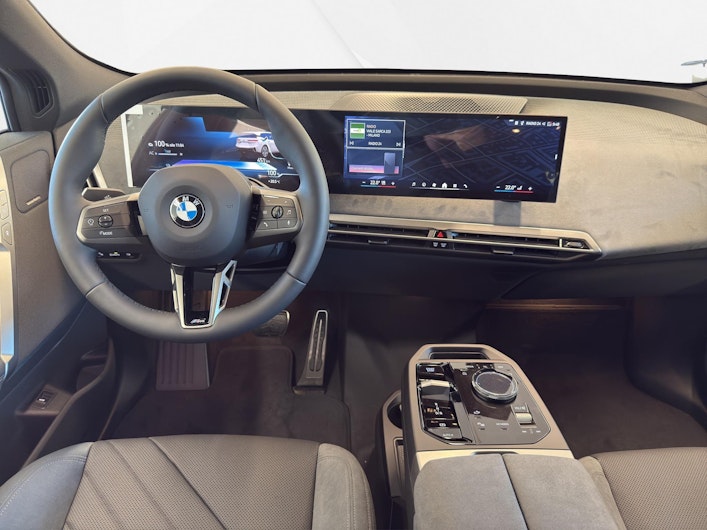 Vehicle image BMW iX