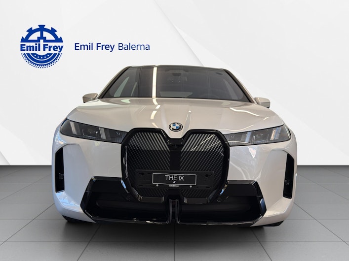 Vehicle image BMW iX