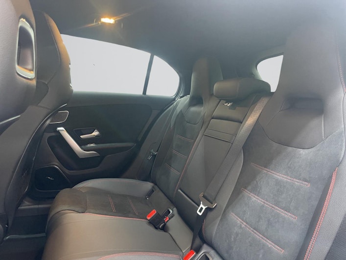 Vehicle image MERCEDES-BENZ A 250