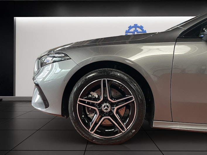 Vehicle image MERCEDES-BENZ A 250