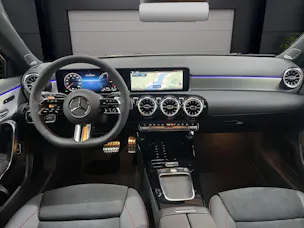 Mercedes-Benz A 250 e EQ Star AMG Line