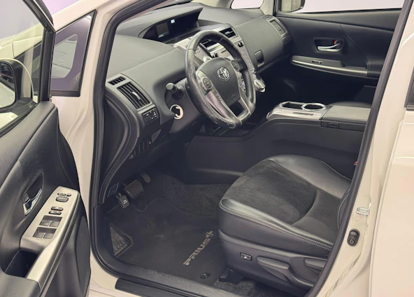 Fahrzeugbild 6 Fahrzeugbild 6