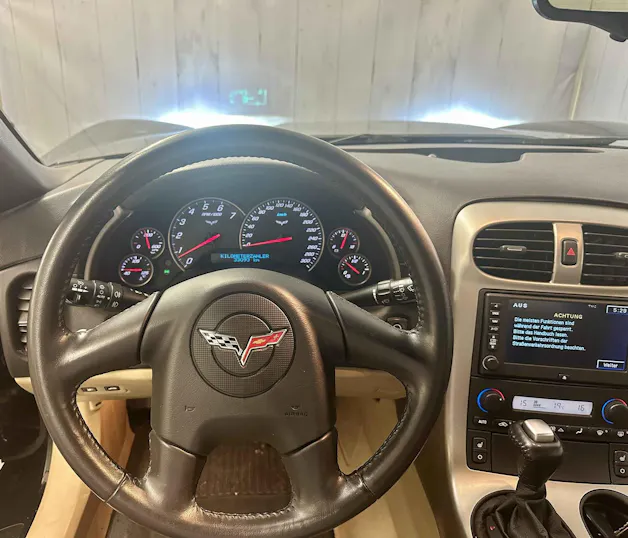 Chevrolet Corvette Convertible 6.0 V8