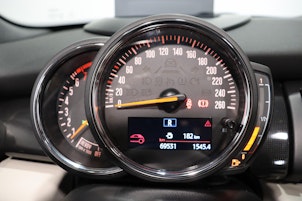 Vehicle image MINI Cabrio F57 2.0i Cooper S