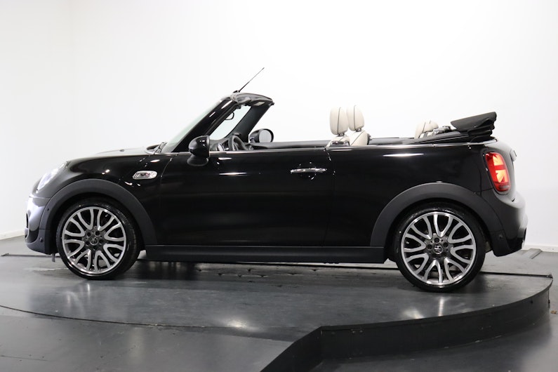 Vehicle image MINI MINI