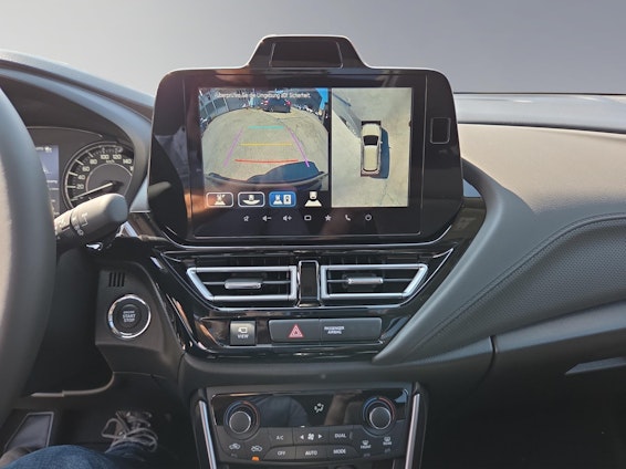 Vehicle image 13 Vehicle image 13