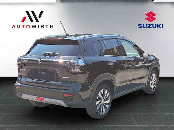 Vehicle image 4 Vehicle image 4