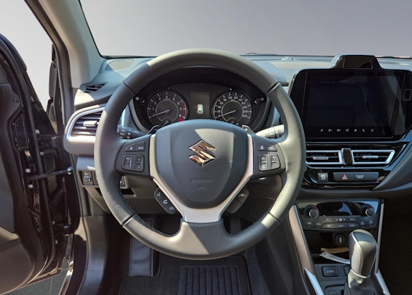 Vehicle image 9 Vehicle image 9