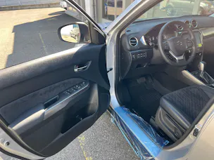 Suzuki Vitara 1.4 T Compact Top Hybrid 4x4