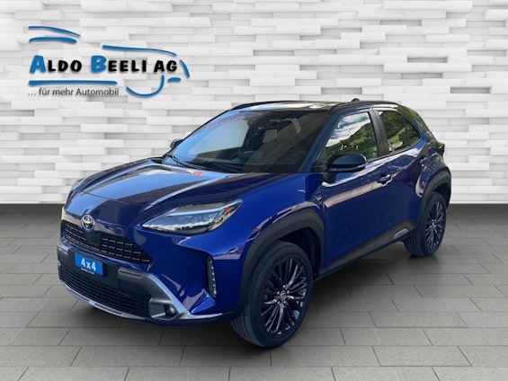 First vehicle image