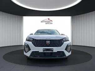 Peugeot 2008 1.2 Hybrid Style