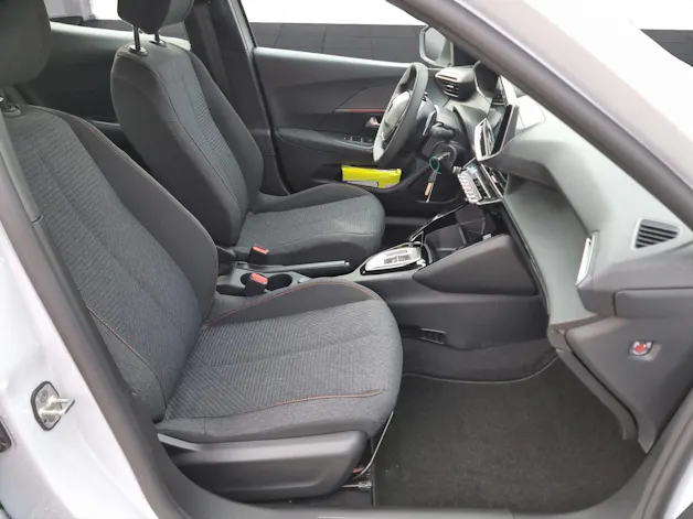 Peugeot 2008 1.2 Hybrid Style