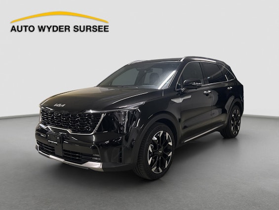 First vehicle image