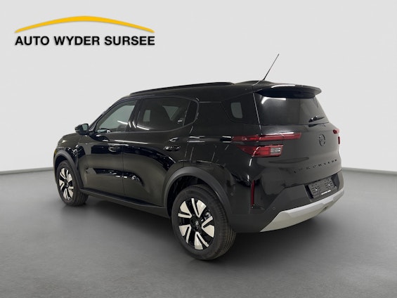 Vehicle image 3 Vehicle image 3