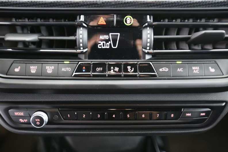 Vehicle image BMW 1 SERIES