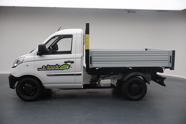 Vehicle image PIAGGIO PORTER