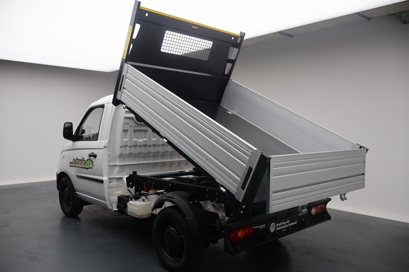 Vehicle image PIAGGIO PORTER