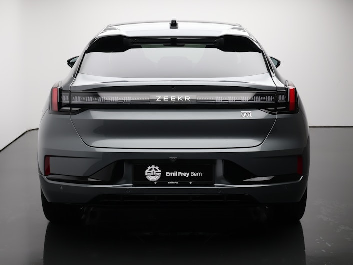 Vehicle image ZEEKR 001