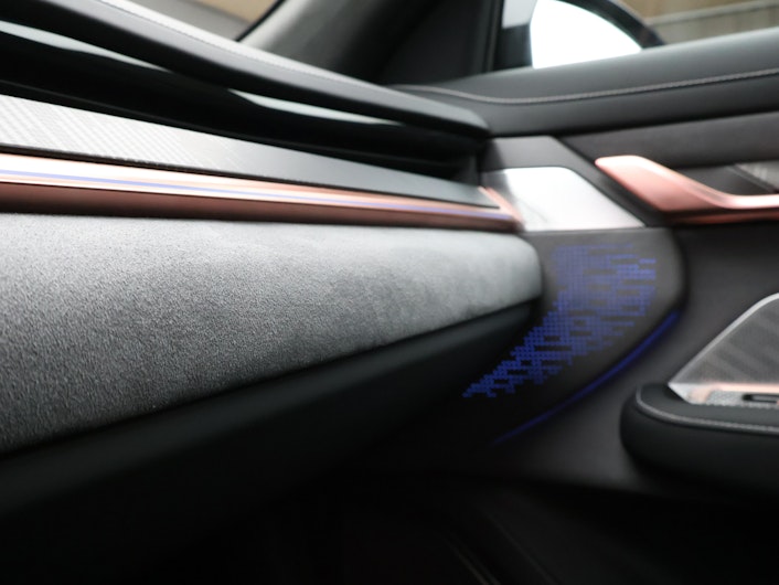 Vehicle image ZEEKR 001