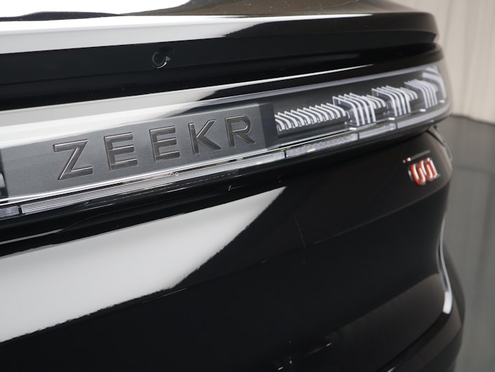 Vehicle image ZEEKR 001