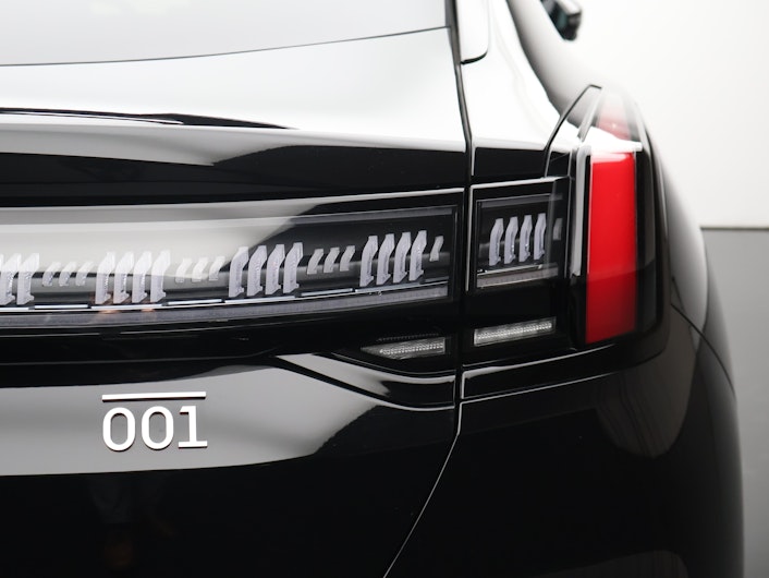 Vehicle image ZEEKR 001